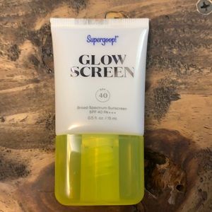 Supergoop glow screen